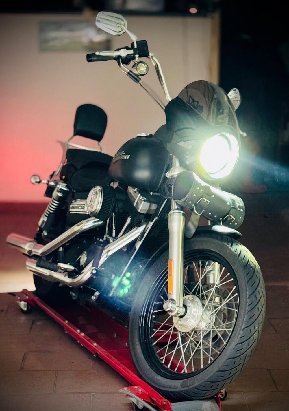 Harley-Davidson 1584 Street Bob (2008 - 15) - FXDB (12)