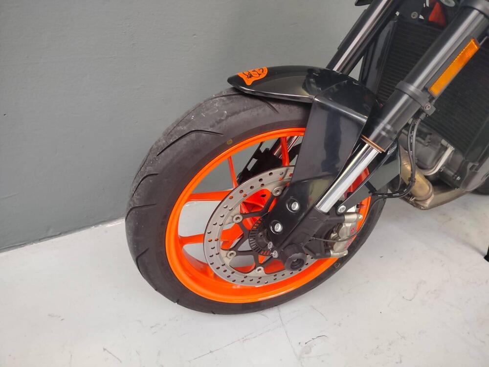 KTM 690 Duke R (2016 -17) (9)