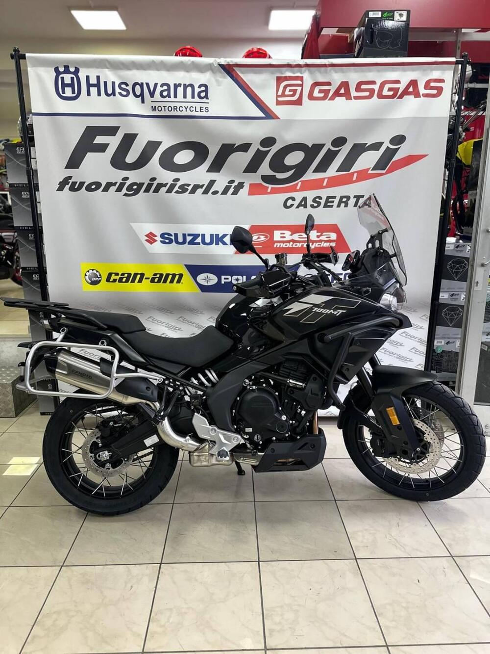 CFMOTO 700MT Adventure (2025 - 26)