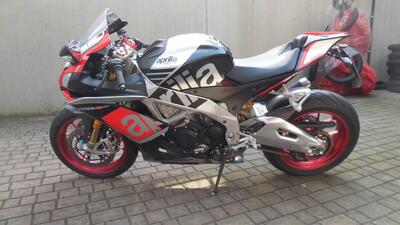Aprilia RSV4 Factory APRC ABS (2011 - 15) usata