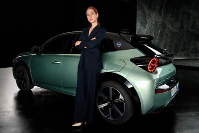 Lancia insieme al 1522 per combattere la violenza di genere: la campagna con Cristiana Capotondi