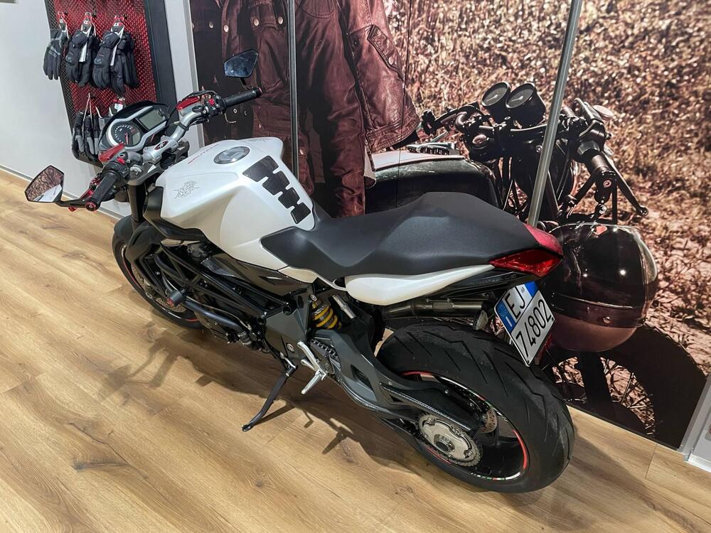 MV Agusta Brutale 920 (2011 - 12) (5)