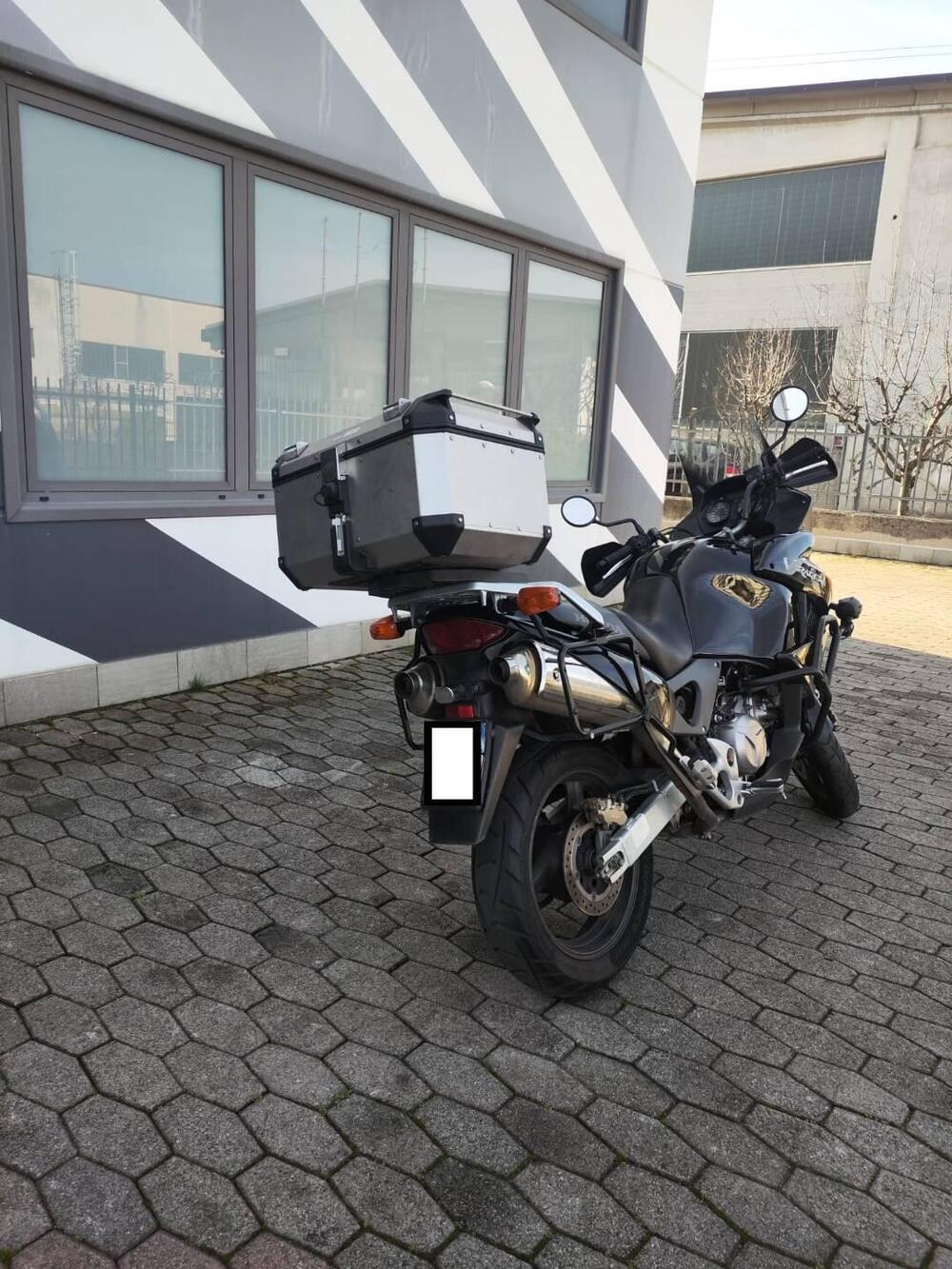 Honda Varadero 1000 (2003 - 11) (4)