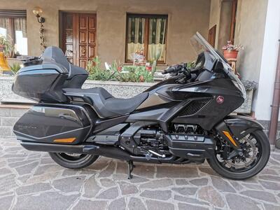 Honda GL 1800 Gold Wing Tour (2021 - 23) usata