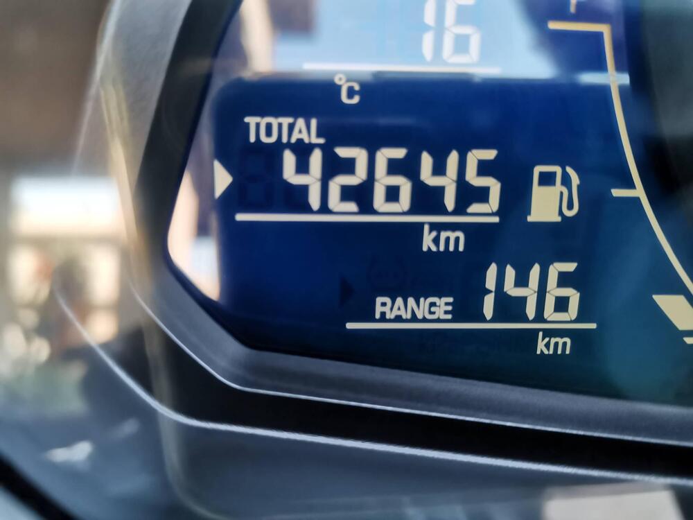 Honda GL 1800 Gold Wing Tour (2021 - 23) (4)