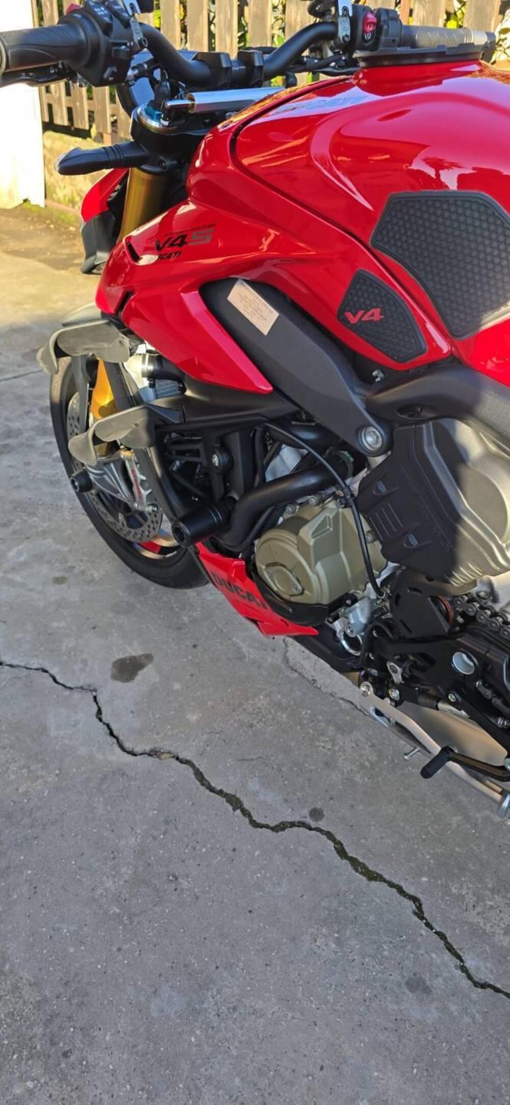 Ducati Streetfighter V4 S (2023 - 24) (4)