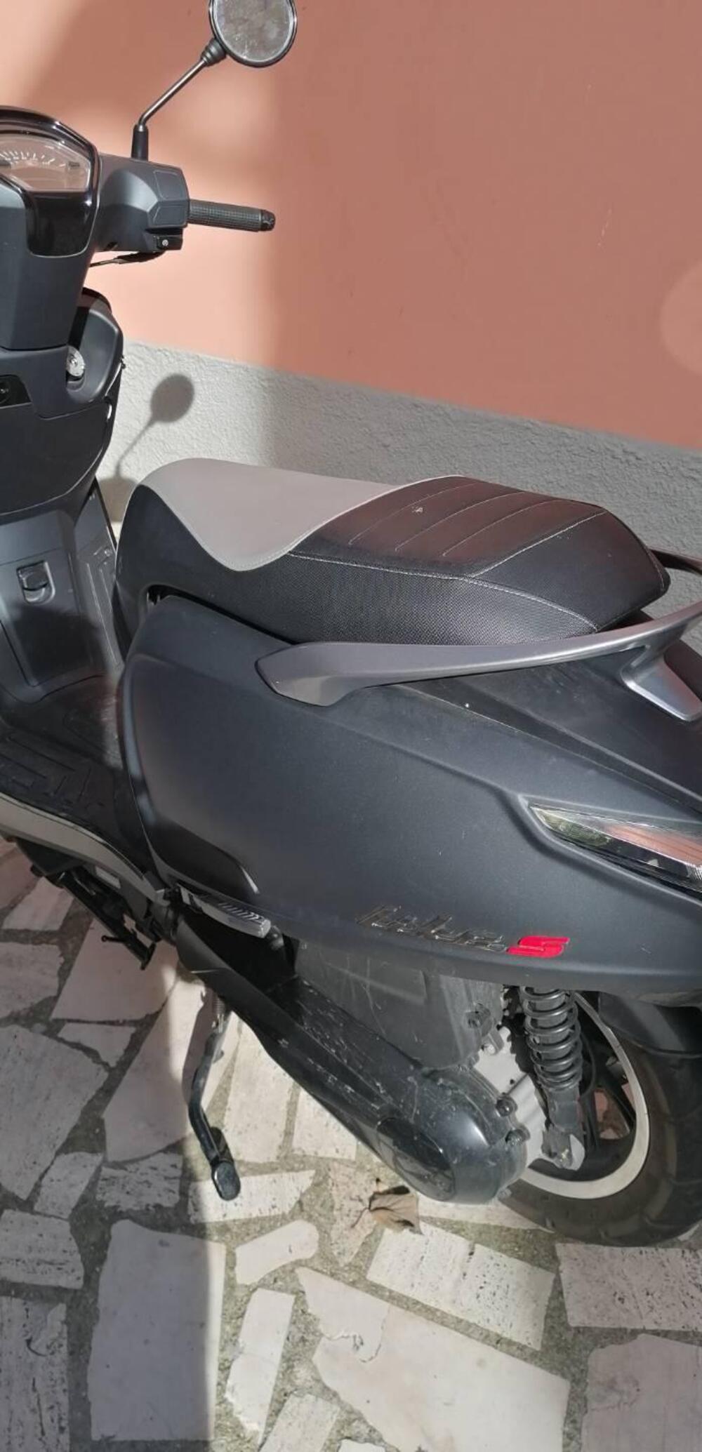 Kymco Like 125 Sport (2021 - 25) (2)