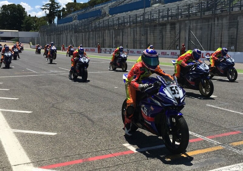 Yamaha R125 Cup 2016: doppietta di Arcangeli a Vallelunga