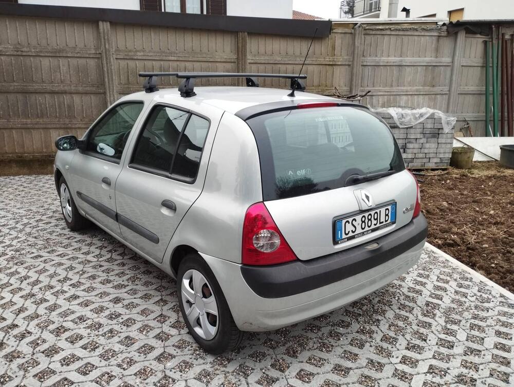 Renault Clio usata a Milano (8)