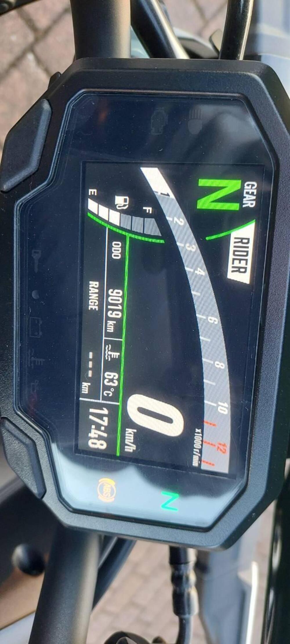 Kawasaki Z 900 (2021 - 24) (13)