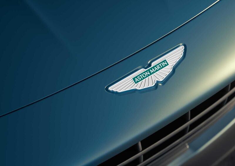 Aston Martin Vantage Roadster (20)