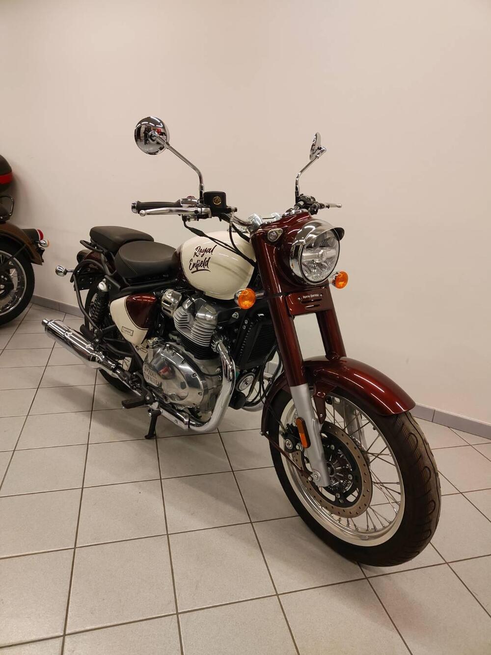 Royal Enfield Classic 650 (2025) (5)