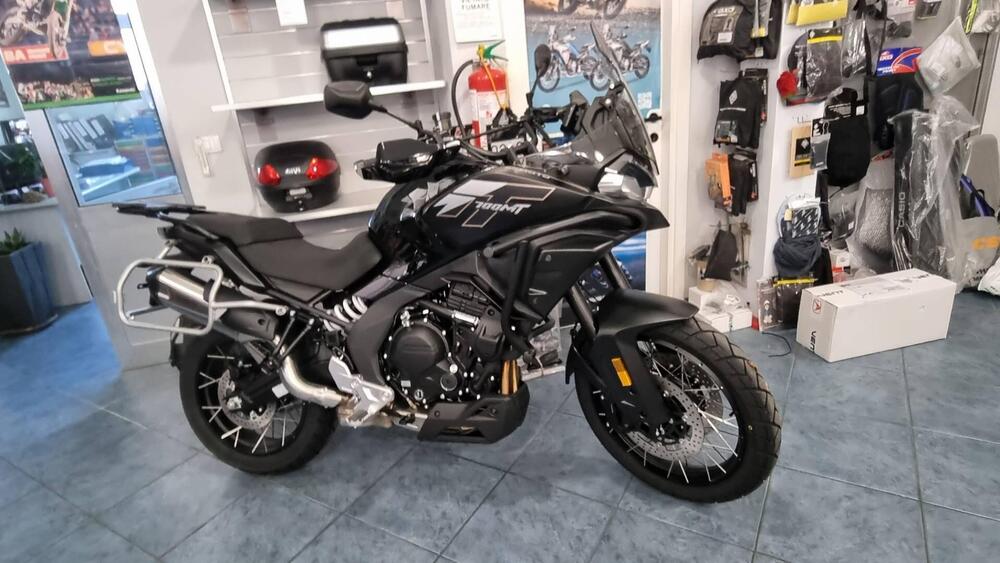 CFMOTO 700MT Adventure (2025 - 26) (3)