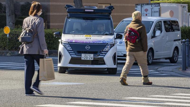 Nissan Giappone, l&#039;auto senza pilota per la prima volta su strada [VIDEO]