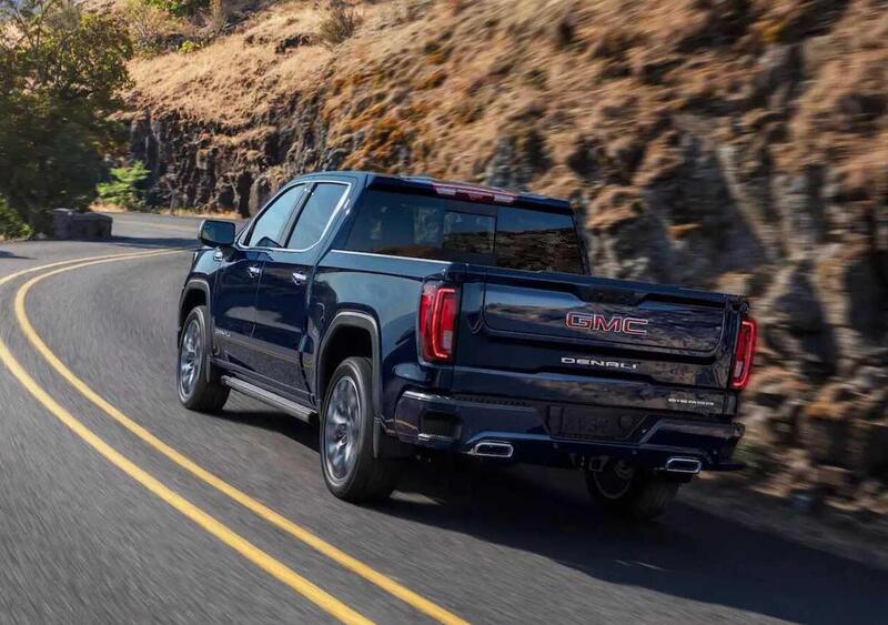 GMC Sierra (2)