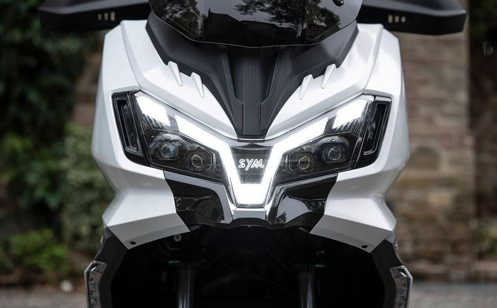 Sym ADX 300 (2024 - 25)