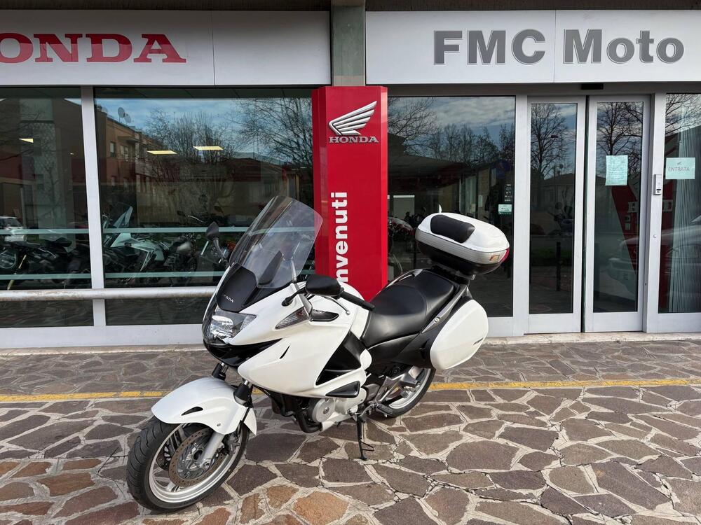 Honda Deauville 700  (5)