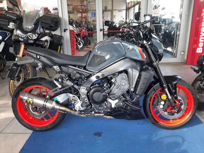 Yamaha MT-09 (2021 - 23) usata