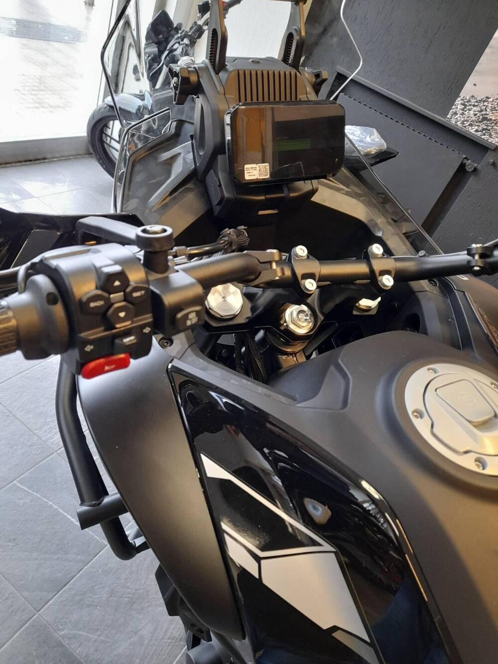 CFMOTO 700MT Adventure (2025 - 26) (4)