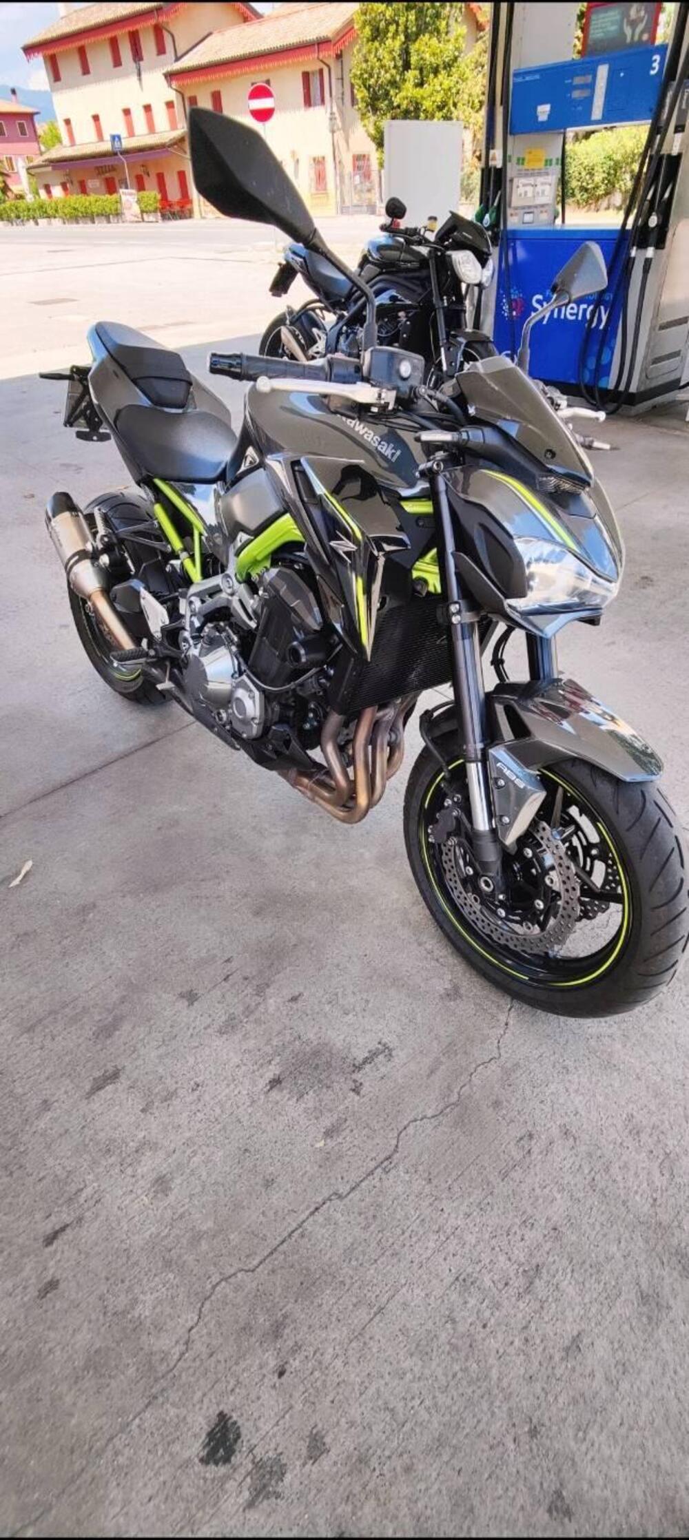 Kawasaki Z 900 (2017 - 18) (4)