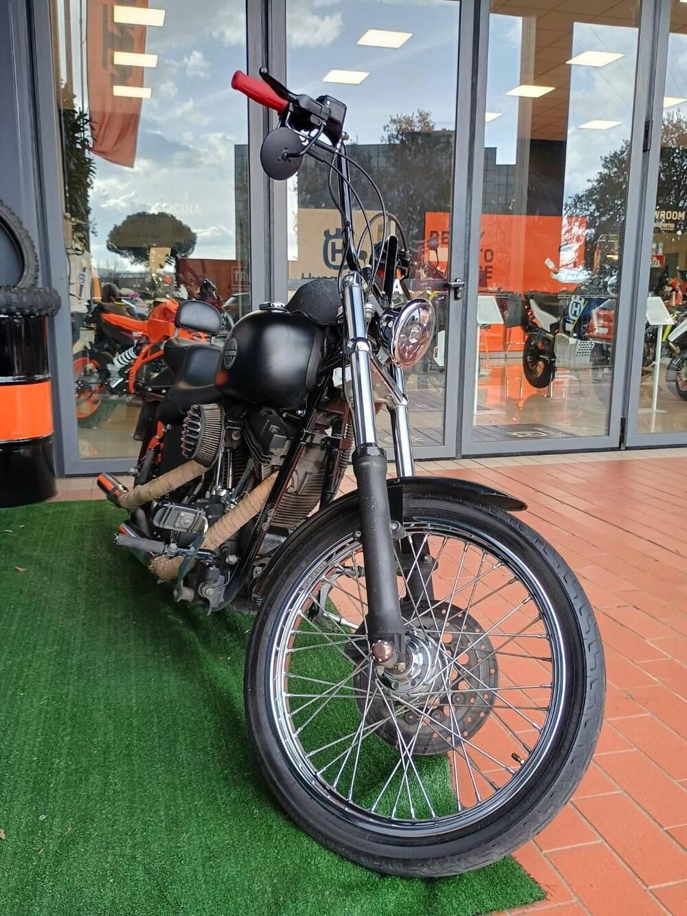 Harley-Davidson 1450 Night Train (2002 - 05) - FXSTBI (8)