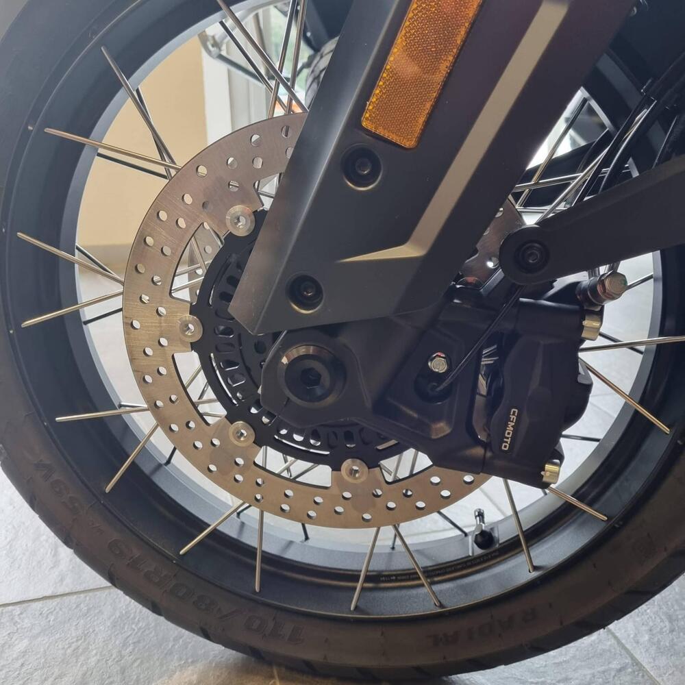 CFMOTO 700MT Adventure (2025 - 26) (3)