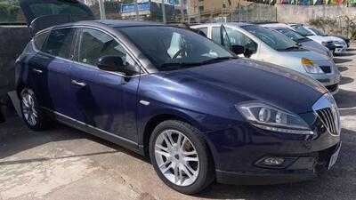 Lancia Delta 2.0 MJT DPF Platino  del 2009 usata a Palermo