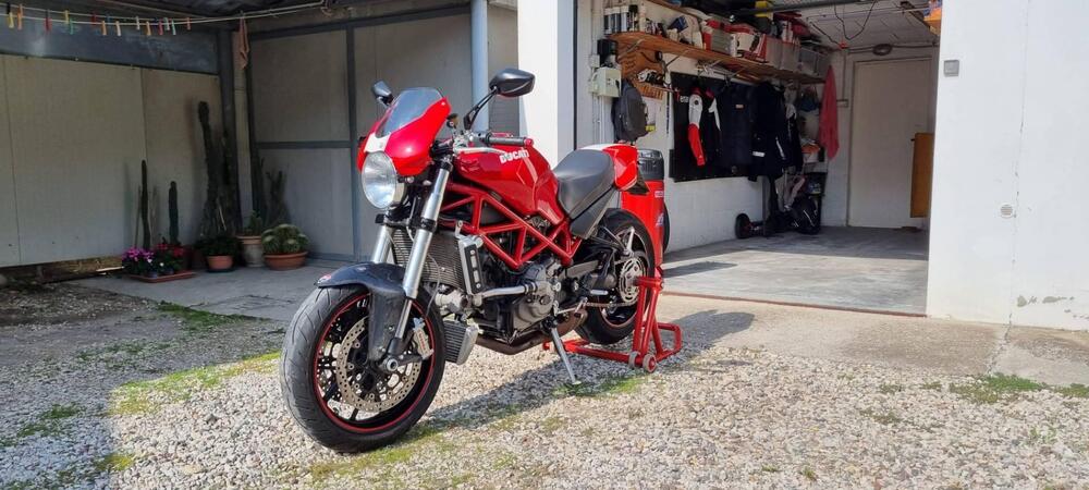 Ducati Monster S4R Testastretta (3)