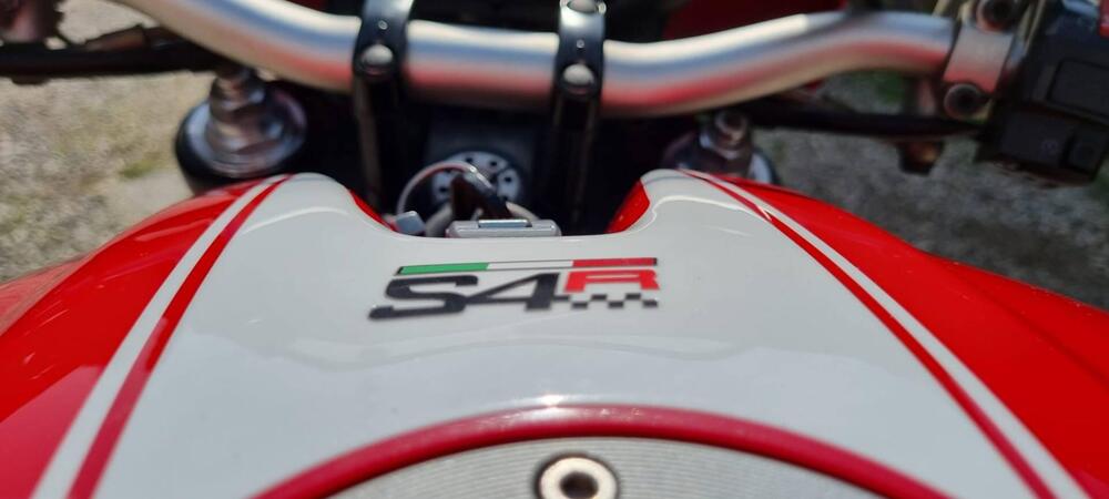 Ducati Monster S4R Testastretta (9)