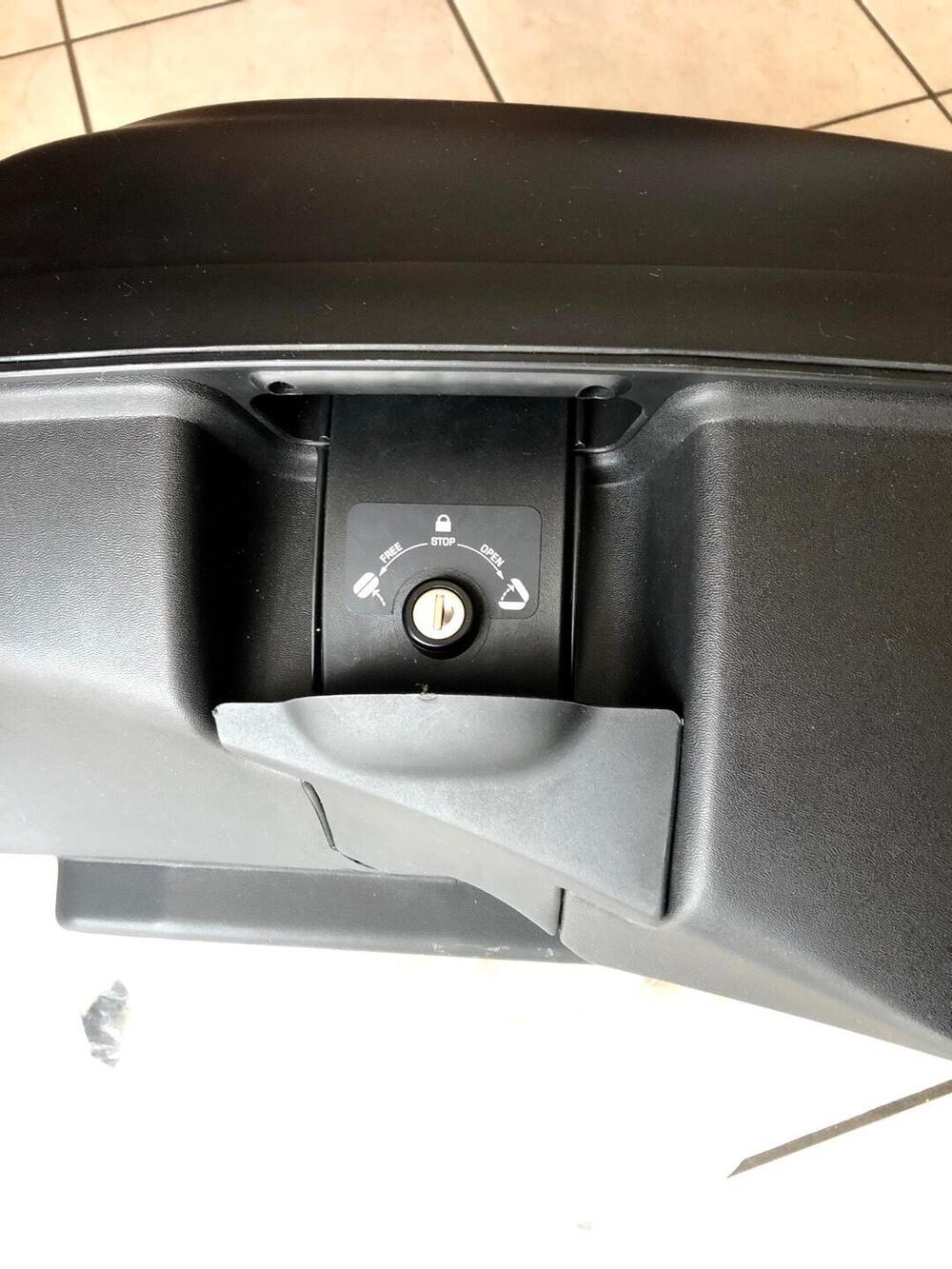 Ducati Monster 695 (2006 - 08) (8)