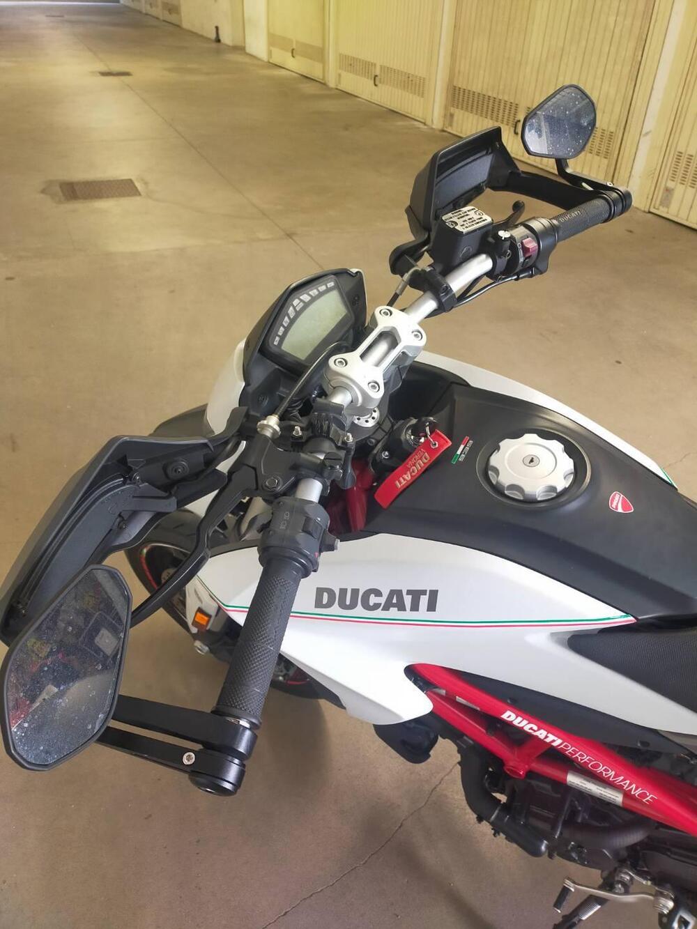 Ducati Hypermotard 939 (2016 - 18) (5)