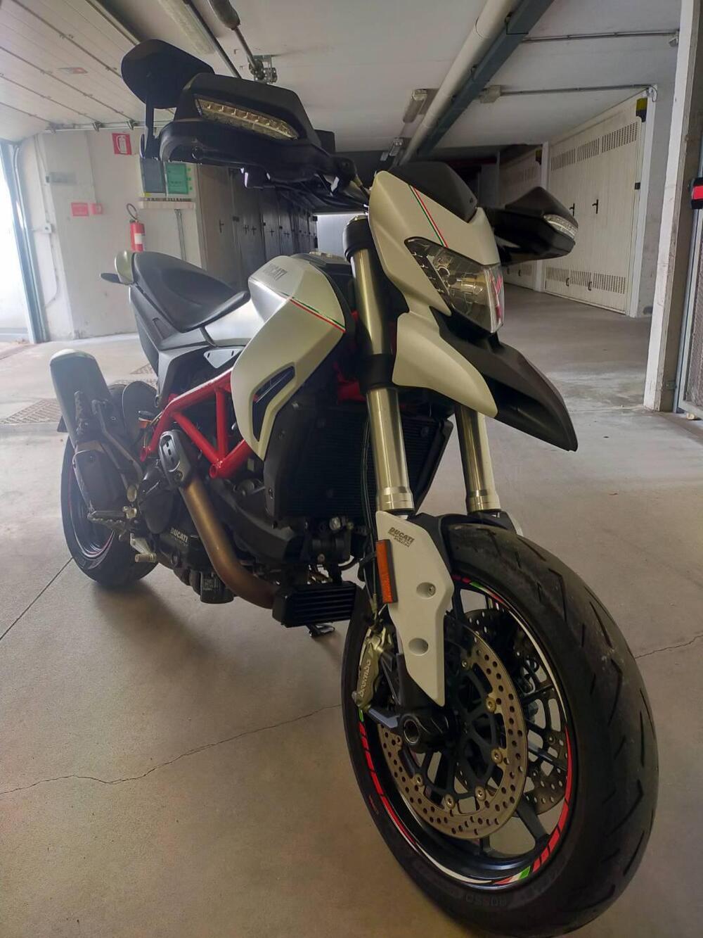 Ducati Hypermotard 939 (2016 - 18) (6)