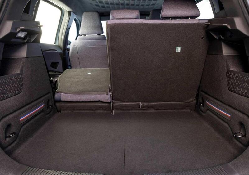 Renault Renault 4 (2025-->>) (14)