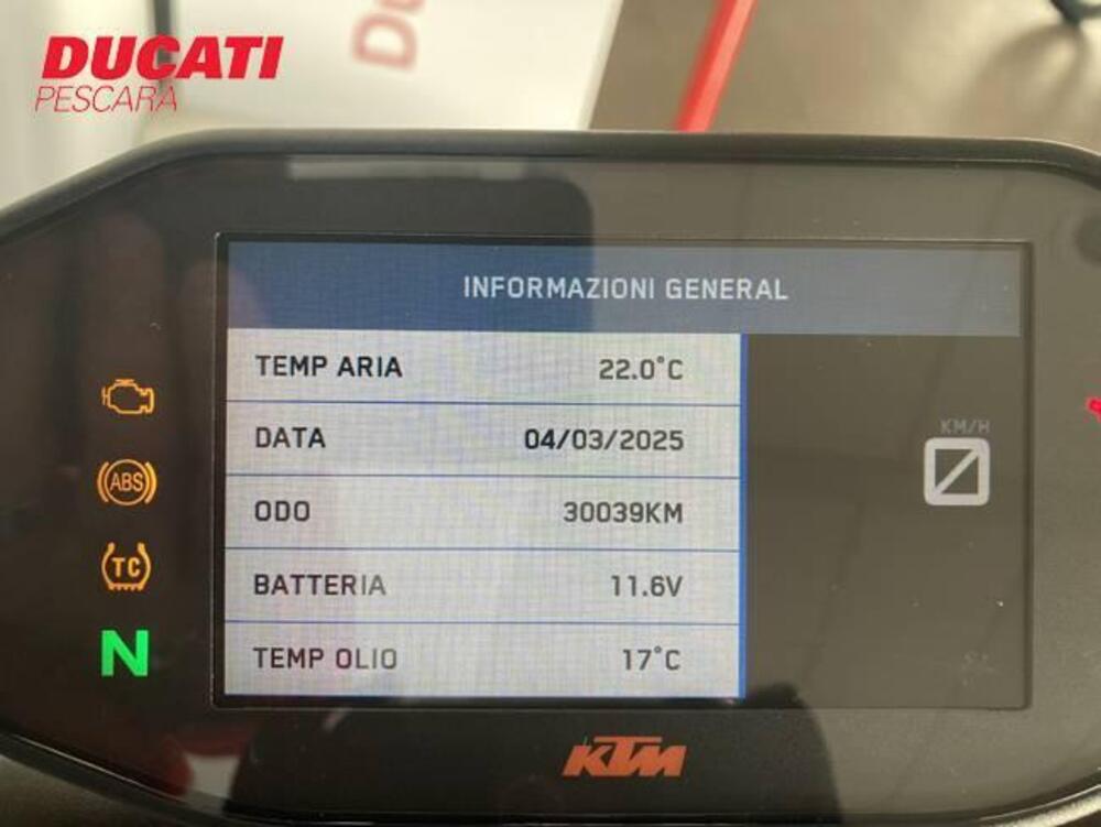 KTM 1290 Super Duke R (2020) (5)