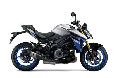 Suzuki annuncia la nuova GSX-S1000 EVO, rinnovata nel look ed ora con l&#039;Akrapovic di serie