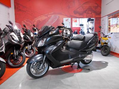 Suzuki Burgman AN 650 Executive ABS (2006 - 12) usata