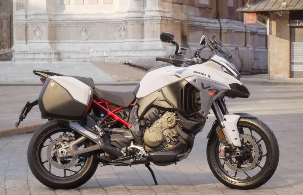 Ducati Multistrada V4 S (2025)