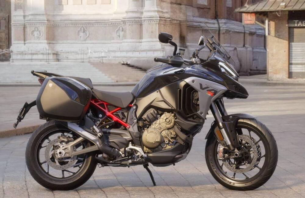 Ducati Multistrada V4 S (2025)