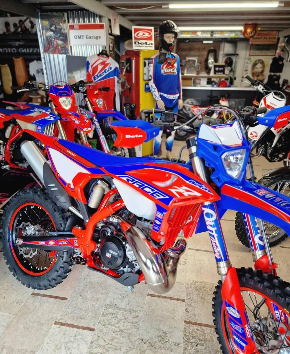 Betamotor RR 300 2T Enduro Race (2025) (2)