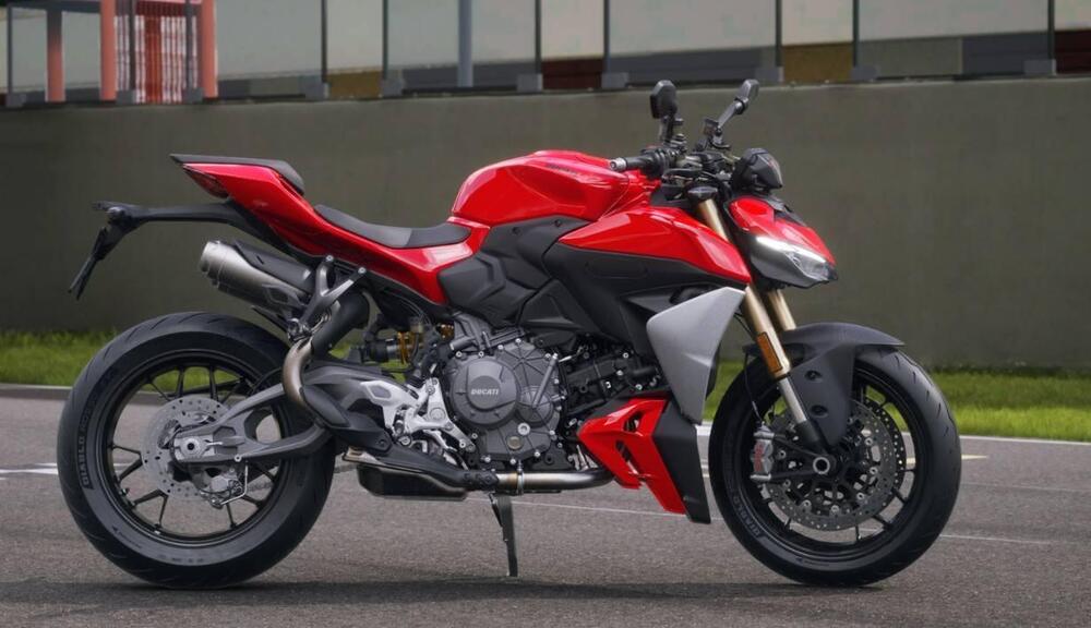 Ducati Streetfighter V2 (2025)