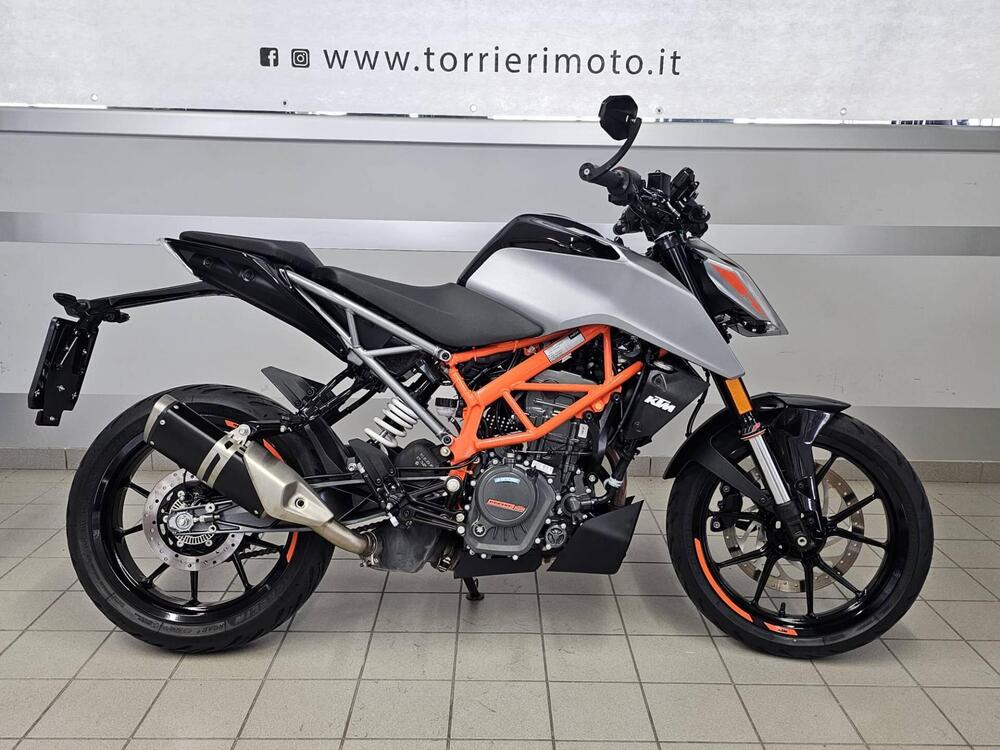 KTM 125 Duke (2021 - 23) (3)