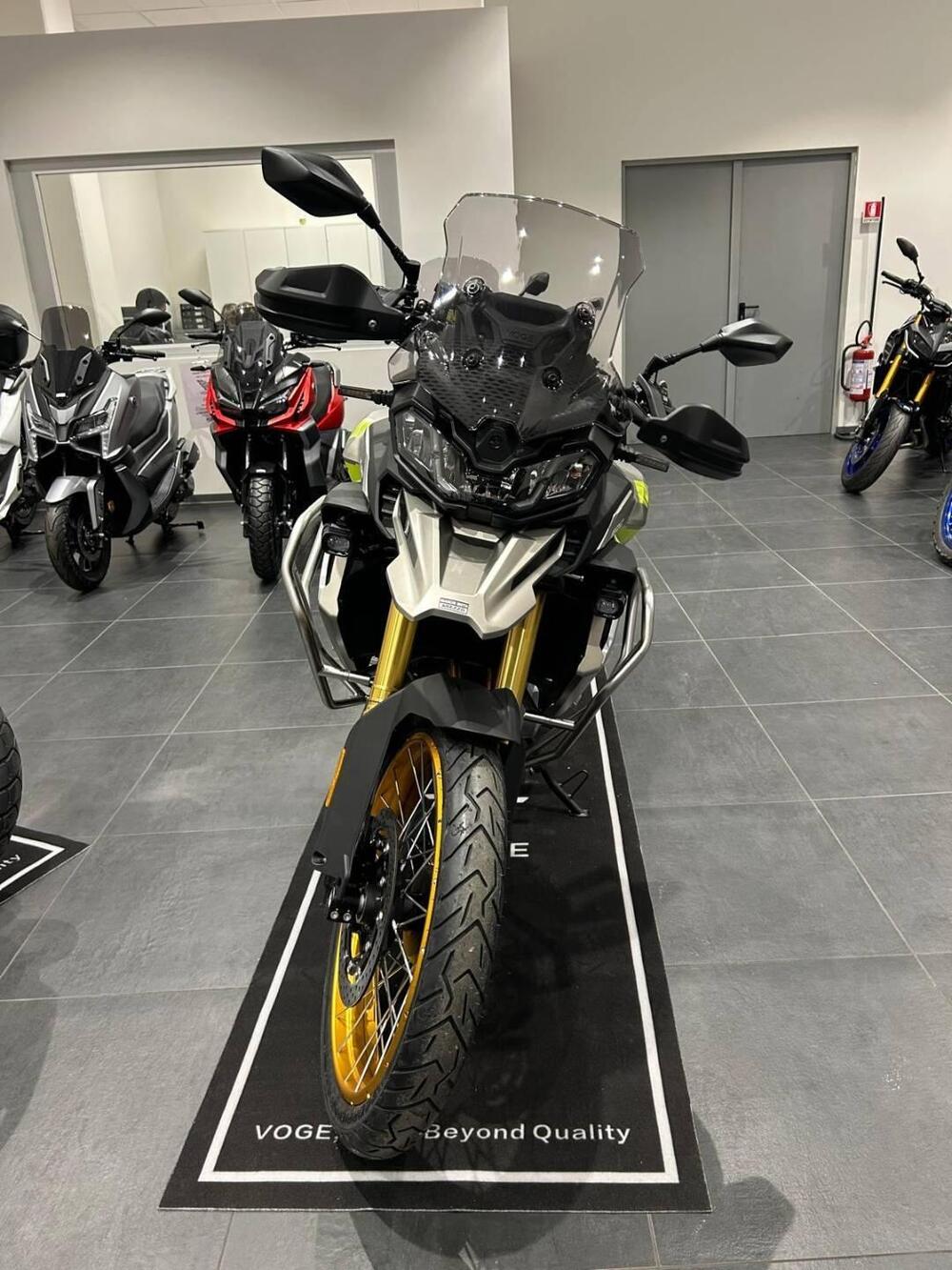 Voge Valico 900DSX (2024 - 25) (3)