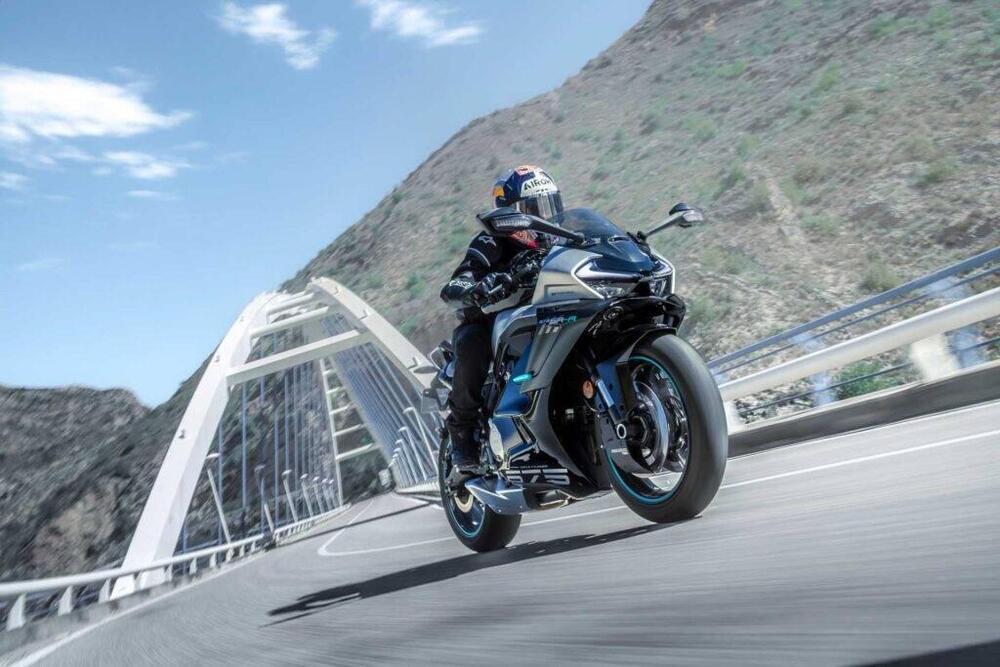 CFMOTO 675SR-R (2025) (6)