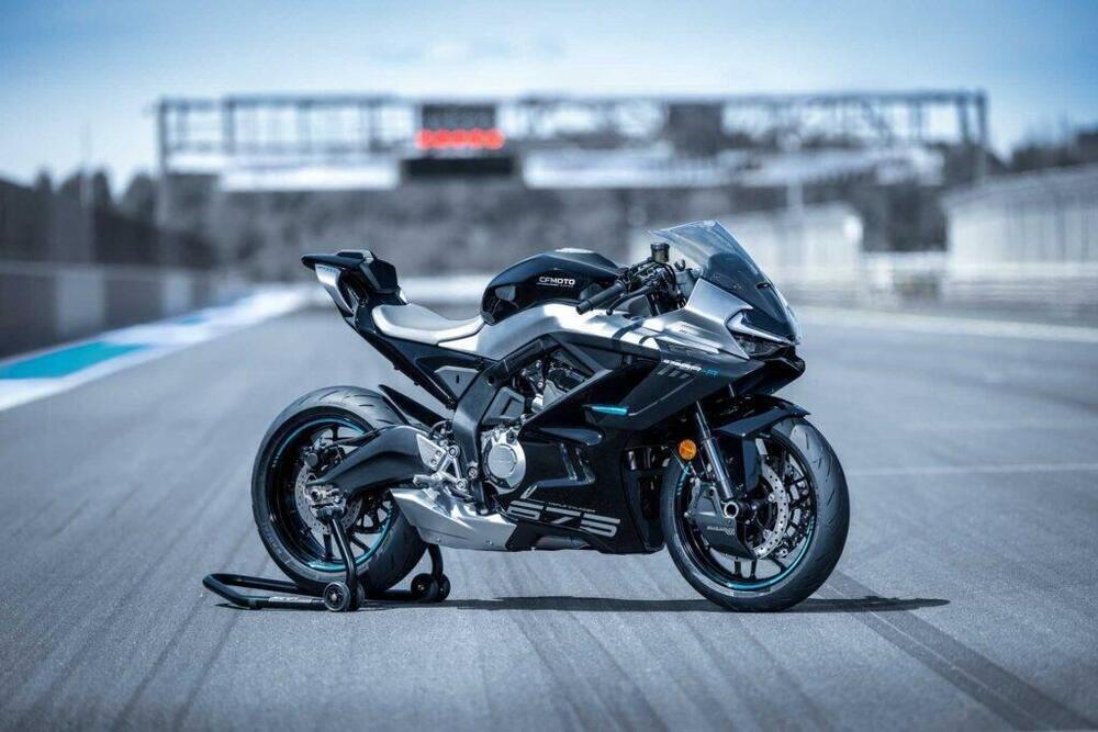 CFMOTO 675SR-R (2025) (9)