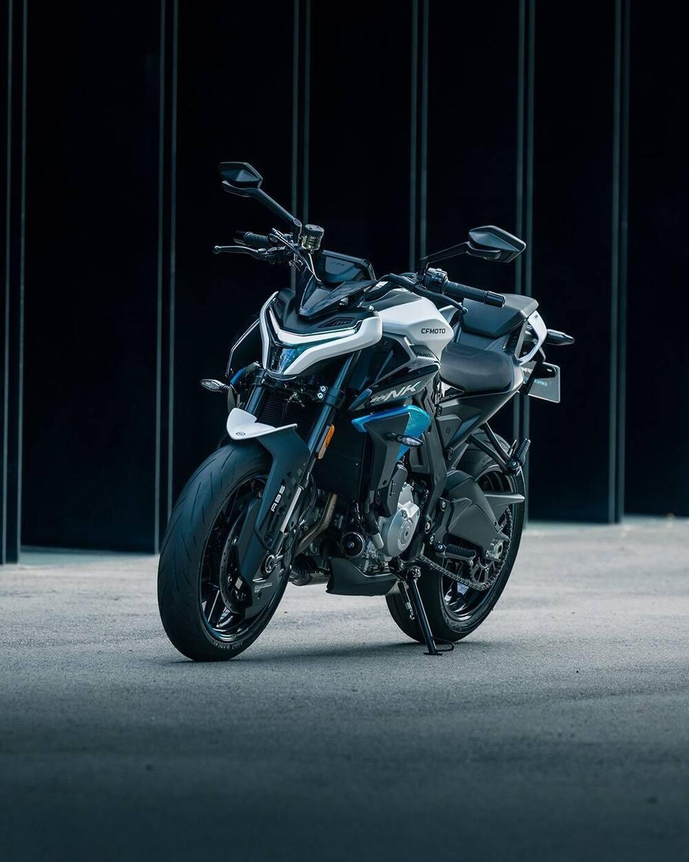 CFMOTO 675SR-R (2025) (8)