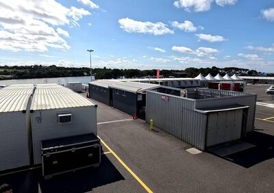 SBK 2025. Le hospitality a Phillip Island [VIDEO]