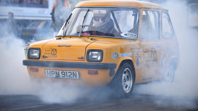 L&#039;elettrica pi&ugrave; veloce del mondo? E&#039; una minicar degli anni &#039;70 [Video]