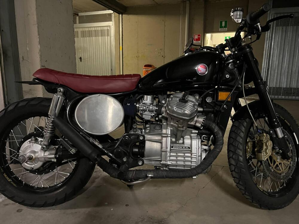 Honda cx 500 d'epoca a Milano (4)