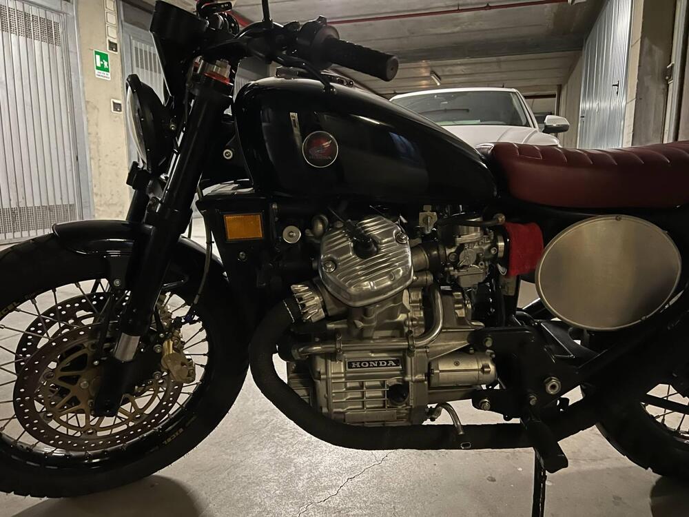 Honda cx 500 d'epoca a Milano (6)