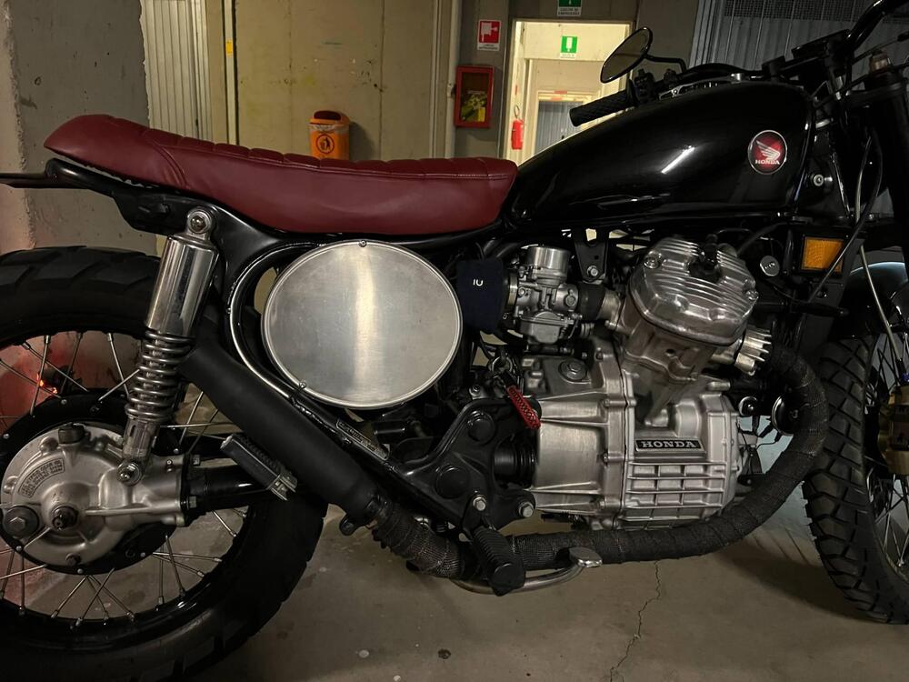 Honda cx 500 d'epoca a Milano (8)